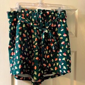 ELOQUII Paperbag Waist Shorts - 16W